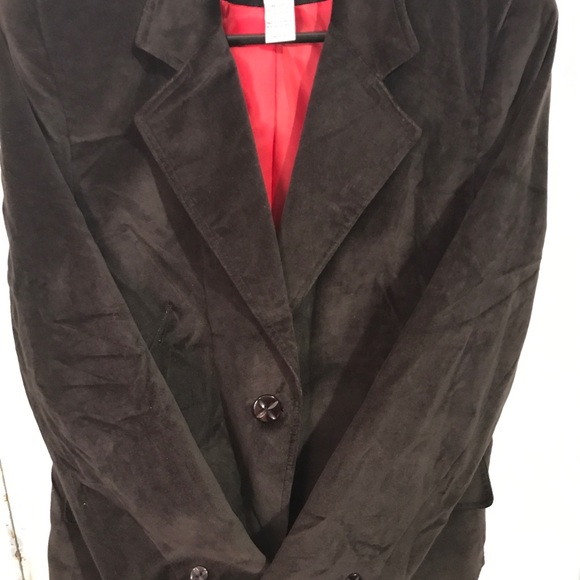 Sag Harbor - Picture 2 of 3